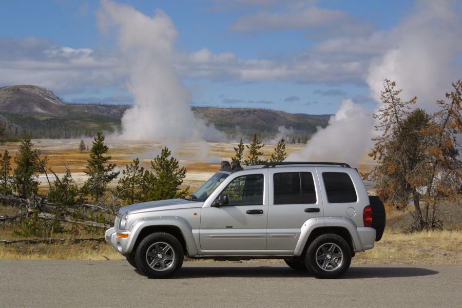  Jeep Cherokee Renegade 2002 года  (фото 7 из 33)